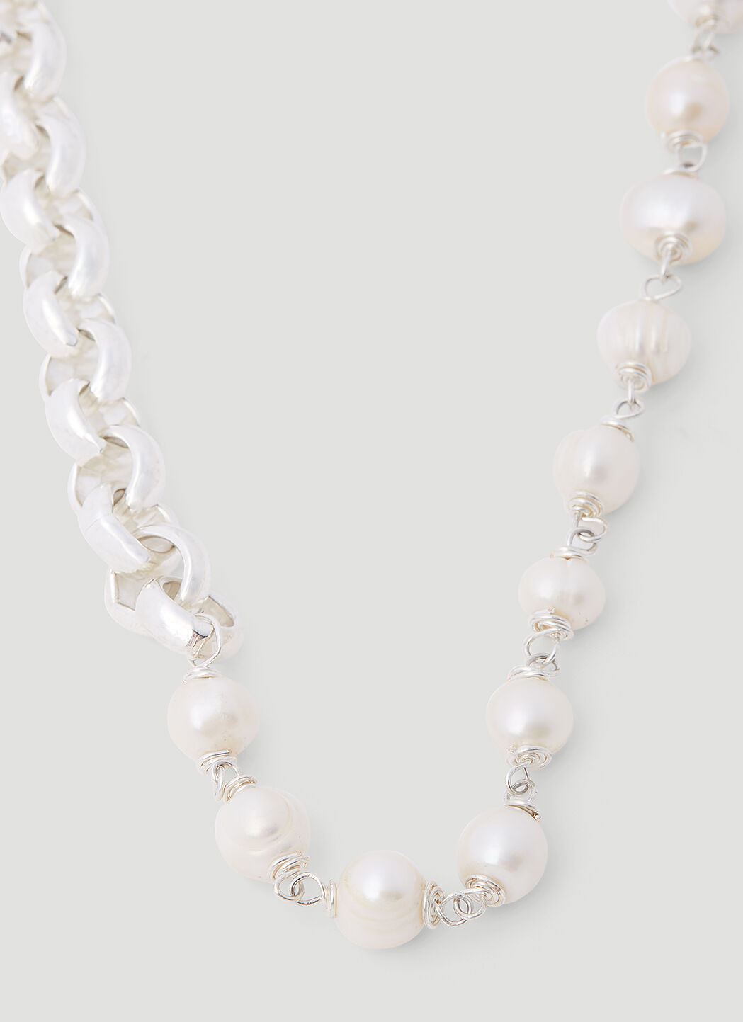 vampire pearl necklace, Women's Fashion, Jewelry & Organisers, Necklaces on  Carousell