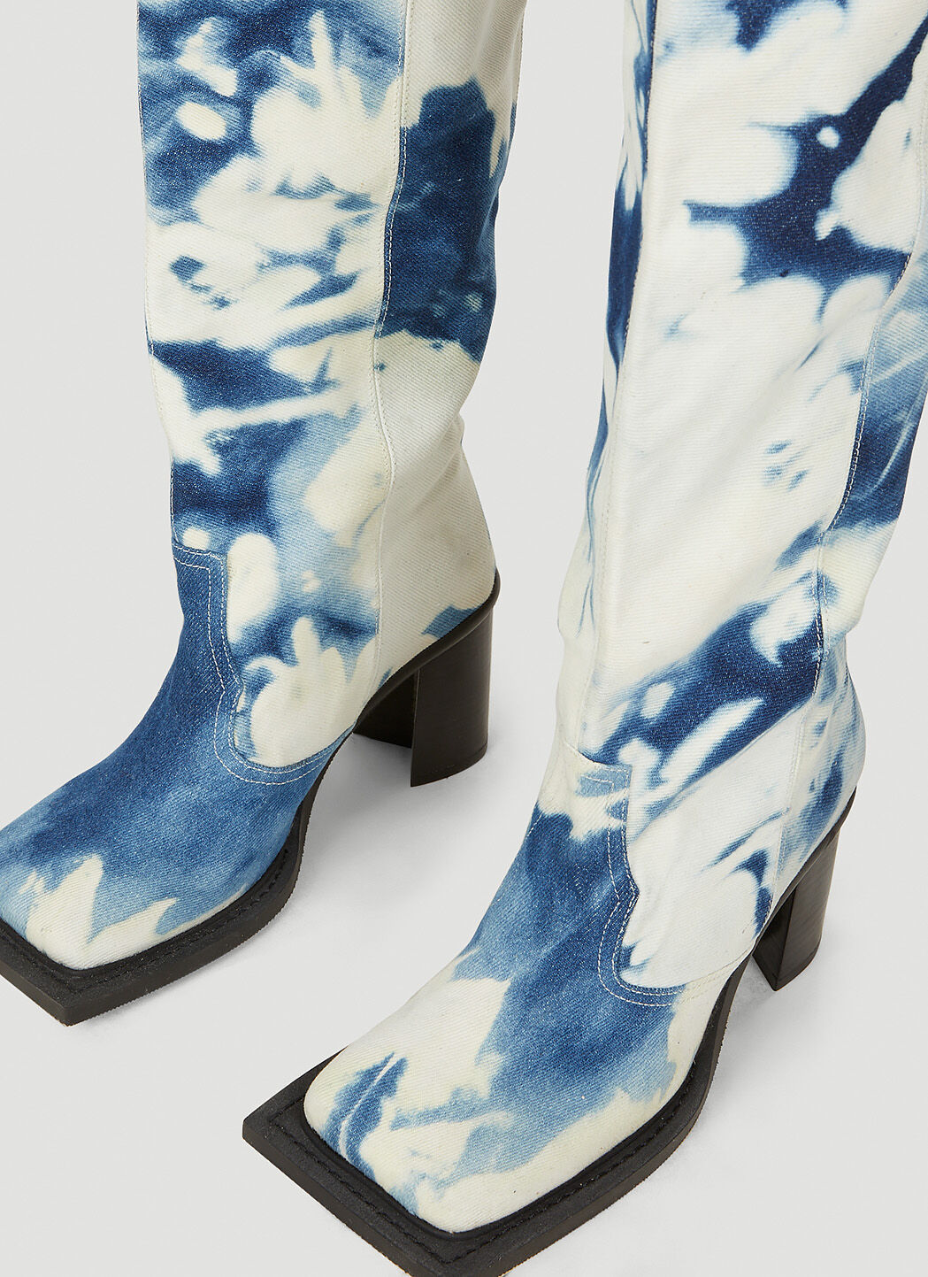 Ninamounah Howling High Heel Boots in Blue | LN-CC®