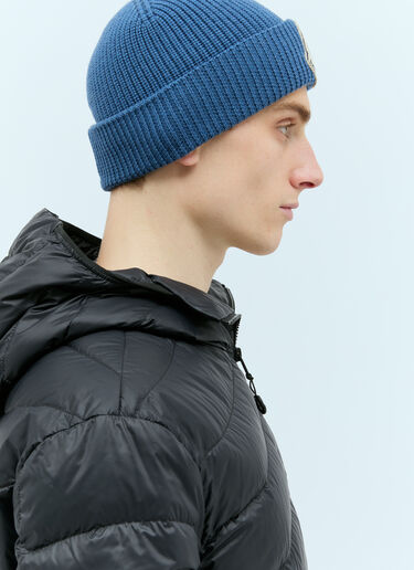 Moncler Logo Patch Beanie Hat Blue mon0157053