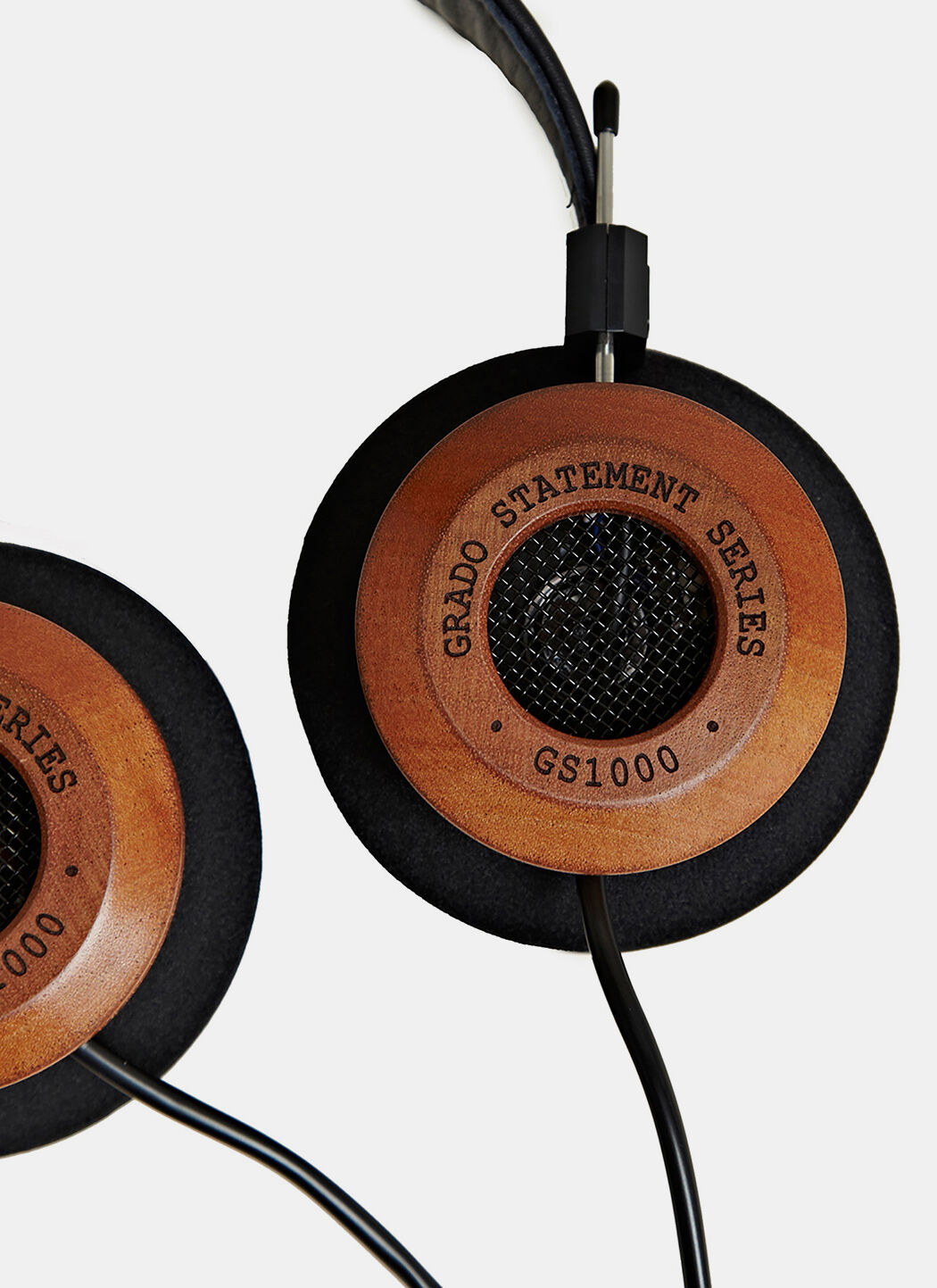 Grado Grado Lab GS1000i Headphones in Black | LN-CC®