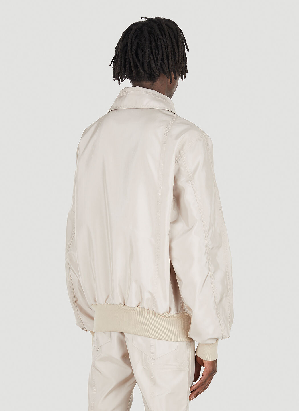 Kanghyuk barcode Embossed Bomber - www.stedile.com.br