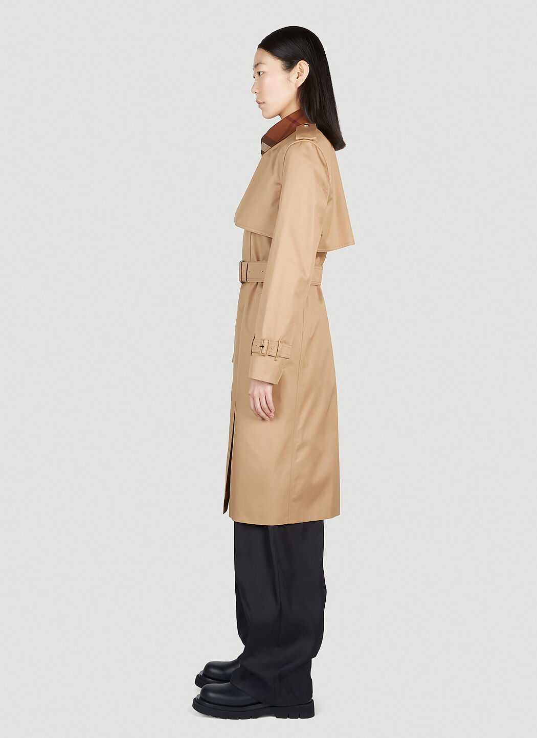 Burberry Sandridge Check Collar Trench Coat in Beige | LN-CC®