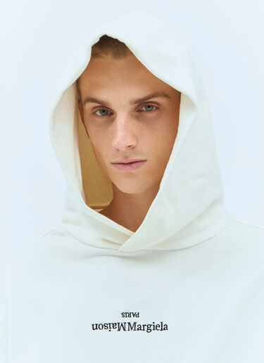 Maison Margiela Upside-Down Logo Hooded Sweatshirt Off white mla0151078