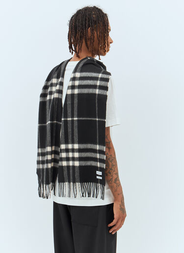 Burberry Giant Check Cashmere Scarf Black bur0157033