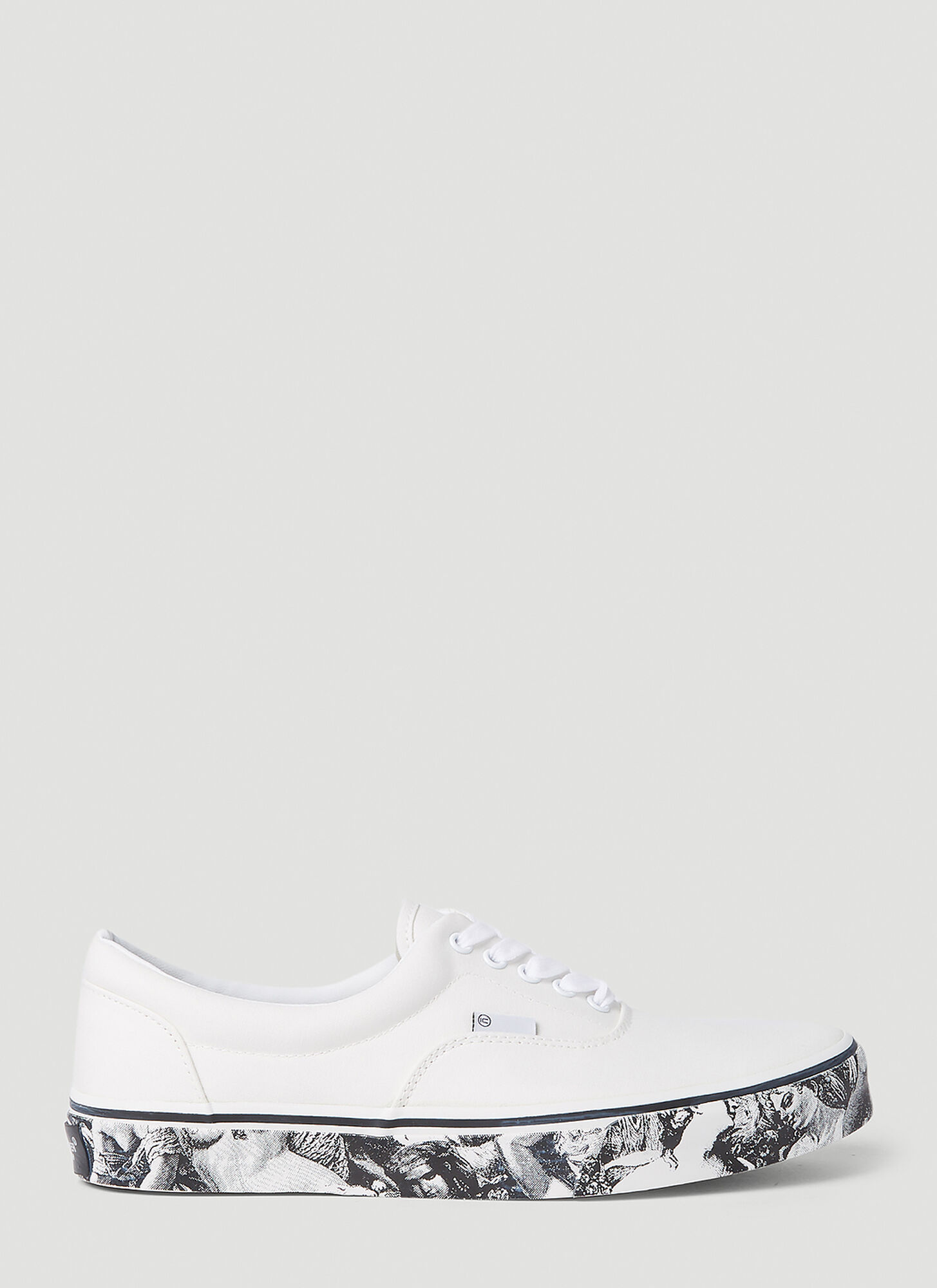 Undercover Graphic Sole Trainers In White