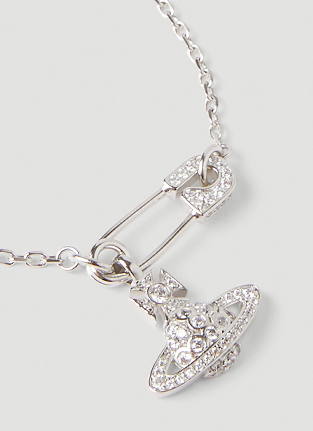 Vivienne Westwood Lucrece Safety Pin Bracelet en Silver | LN-CC®