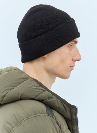 Stone Island Logo Patch Beanie Hat Black sto0158064