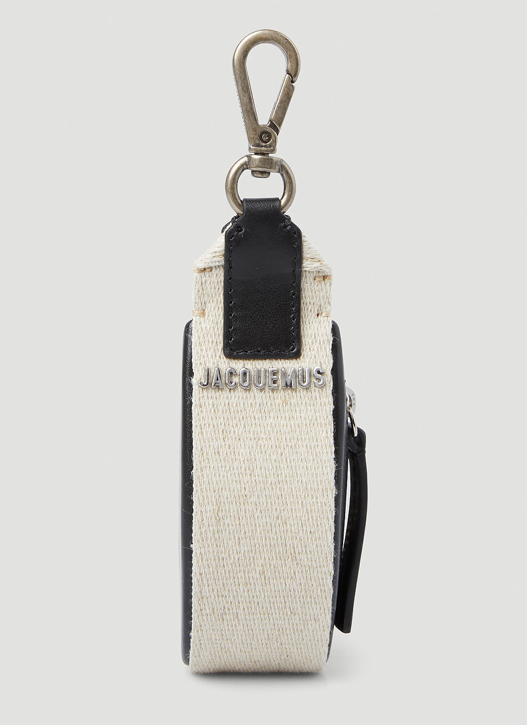 Jacquemus Le Peru Keychain in Black | LN-CC