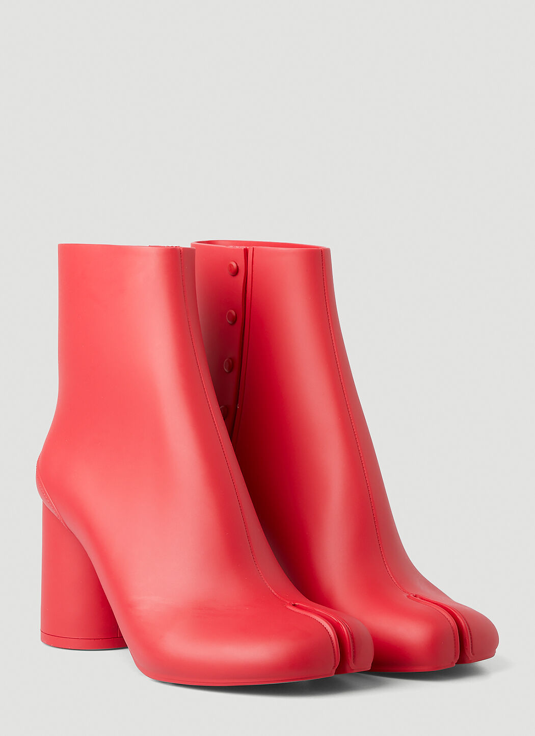 Maison Margiela Women's Tabi Rubber Ankle Boots in Red | LN-CC®