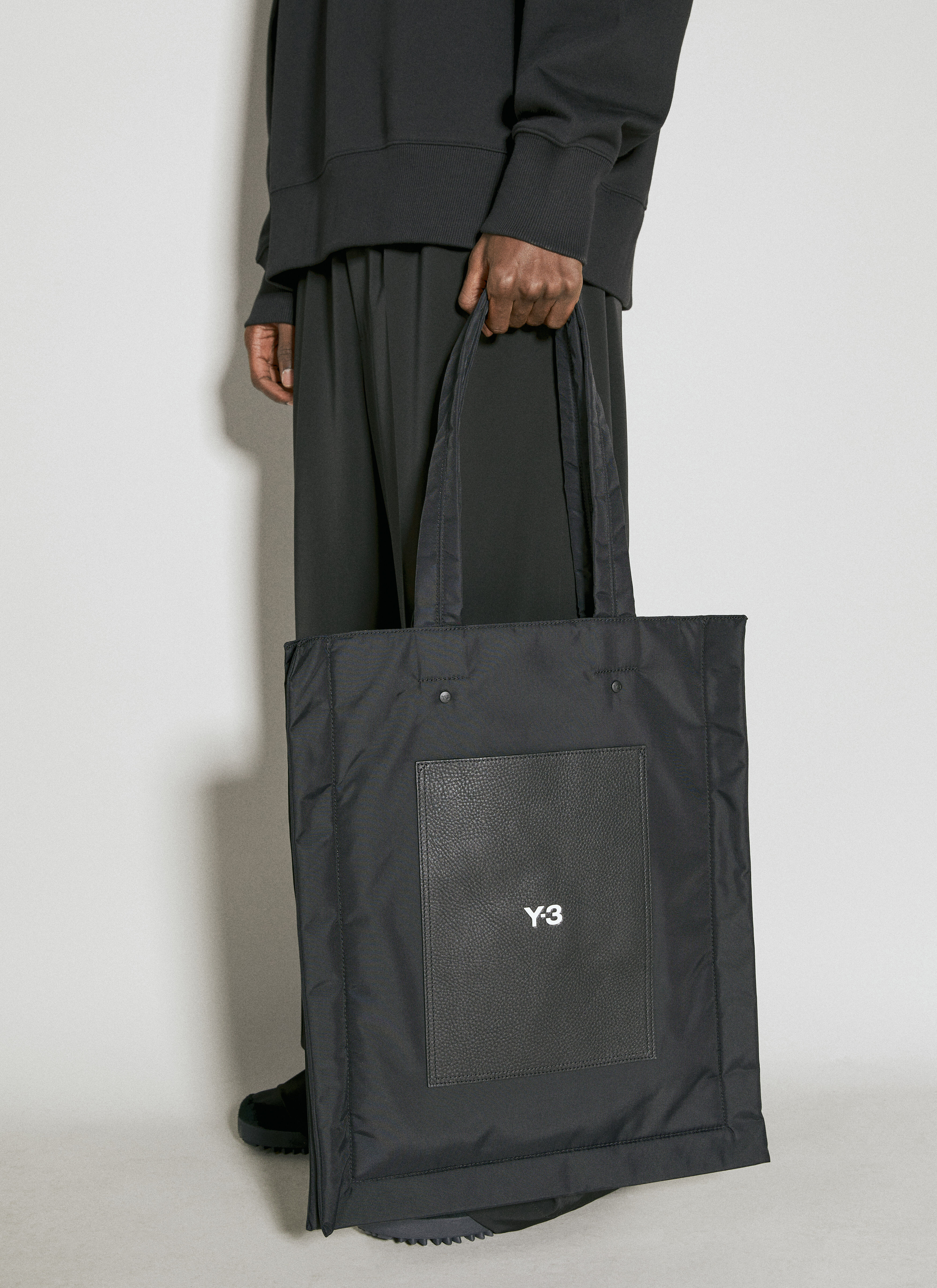 Marc Jacobs Logo Print Lux Tote Bag Black mcj0255008