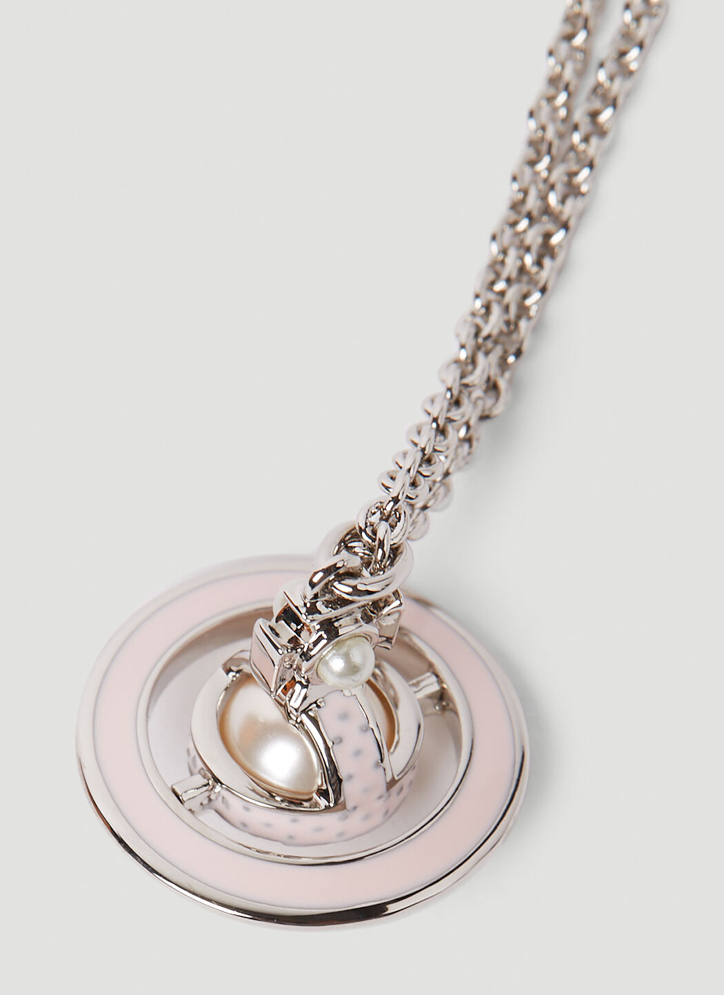 Vivienne Westwood Simonetta Pendant Necklace in Silver | LN-CC®