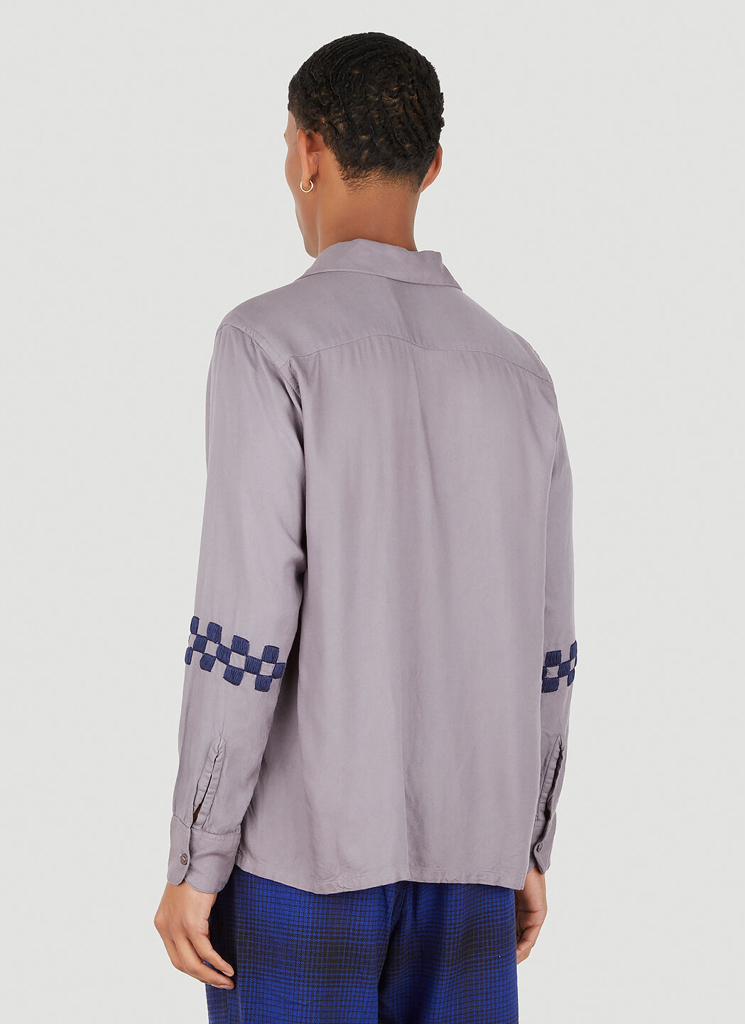 NOMA t.d. Flower Hand Embroidery Shirt in Grey | LN-CC®