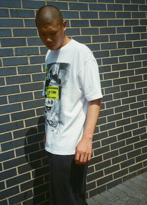 BEAMS BEAMS T x LN-CC T-Shirt With Artwork By Kousuke Kawamura Light Grey bms0158009