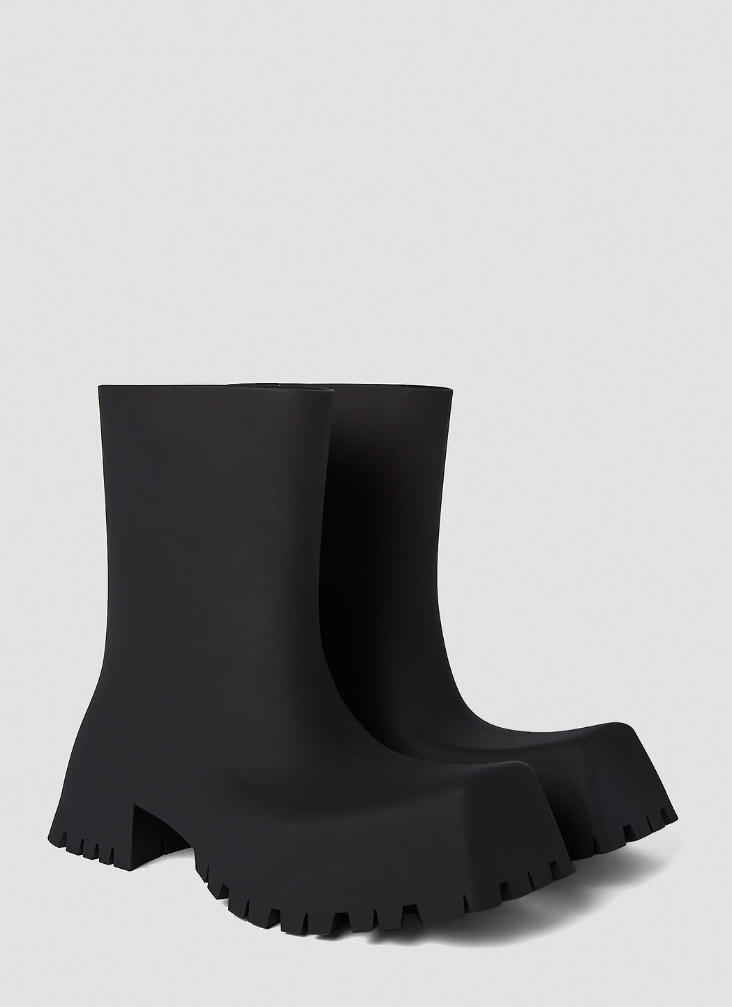 Balenciaga Unisex Trooper Rubber Ankle Boots in Black | LN-CC®