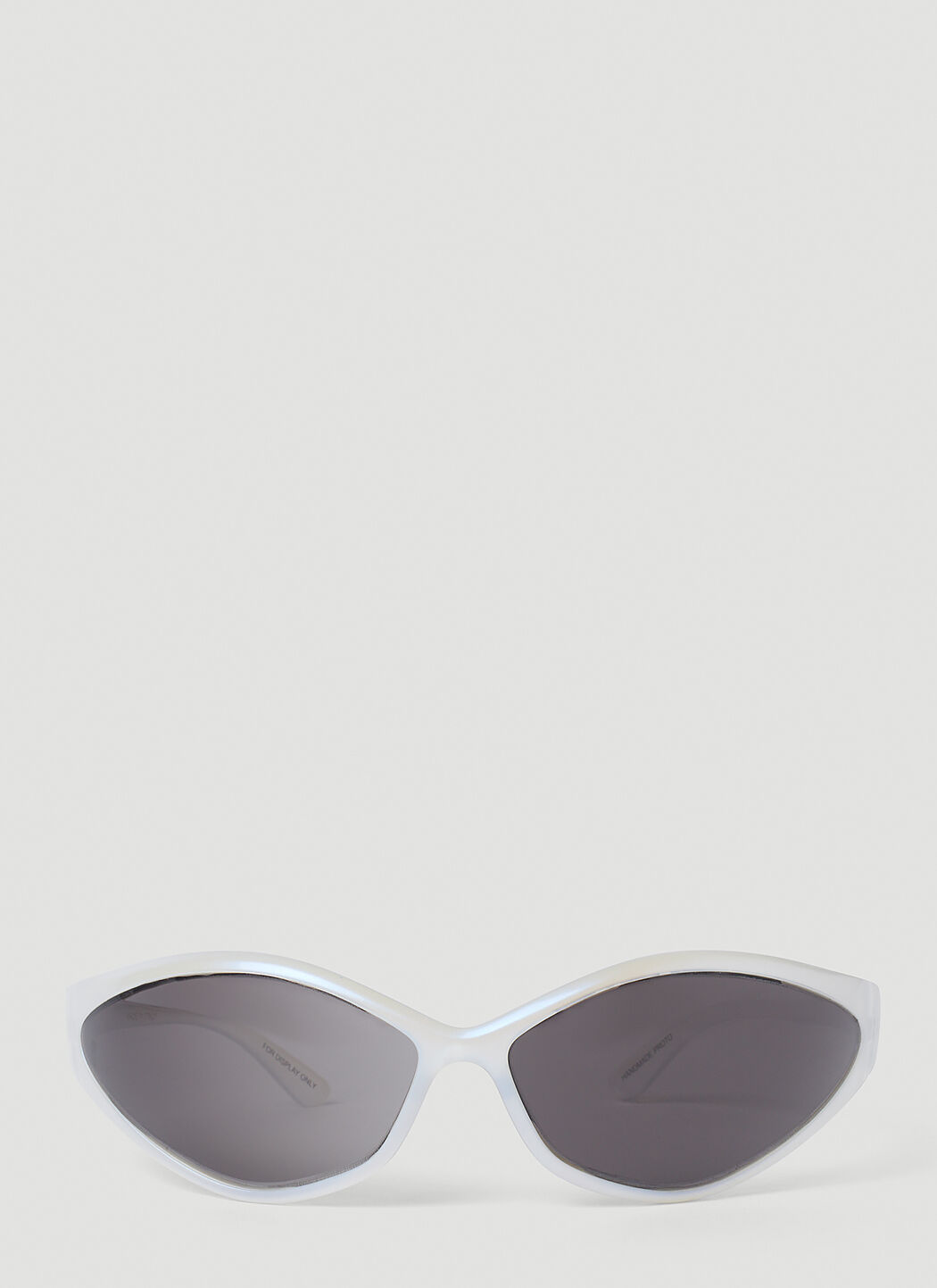 Burberry Swift Oval Sunglasses ベージュ bur0154025