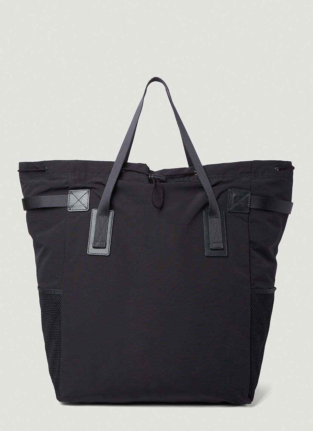 Hender Scheme Men's Functional Tote Bag in Black | LN-CC®