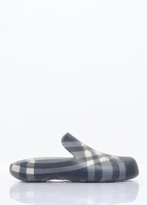 Burberry Check Rubber Stingray Clogs Brown bur0157017