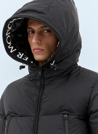 Moncler Montcla Short Down Jacket Black mon0157019