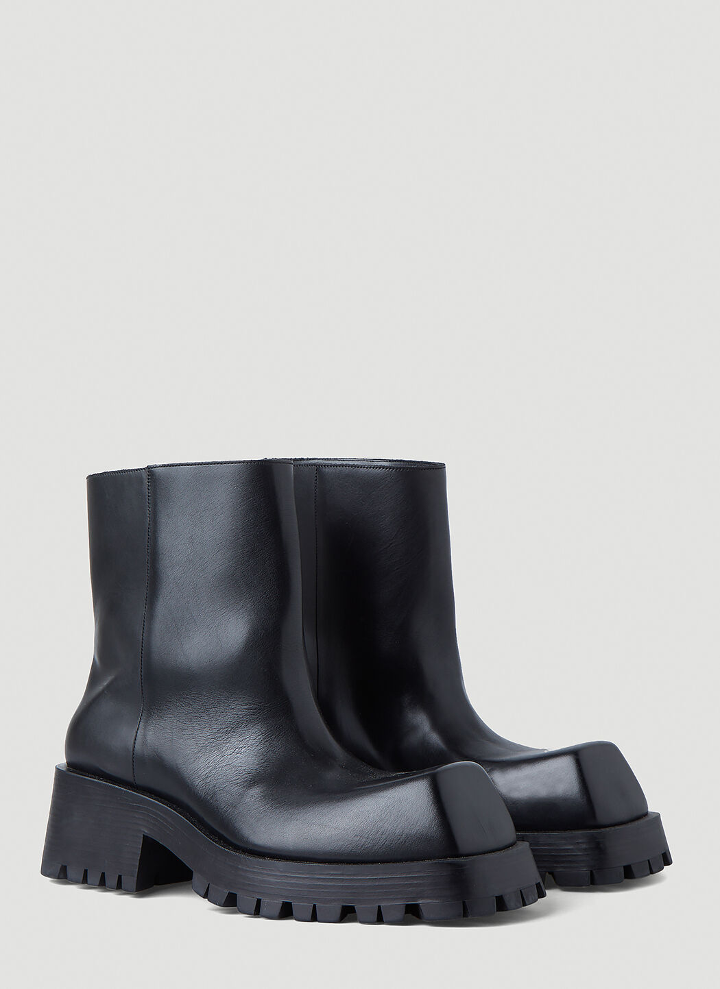 Balenciaga Men's Trooper Ankle Boots in Black | LN-CC®