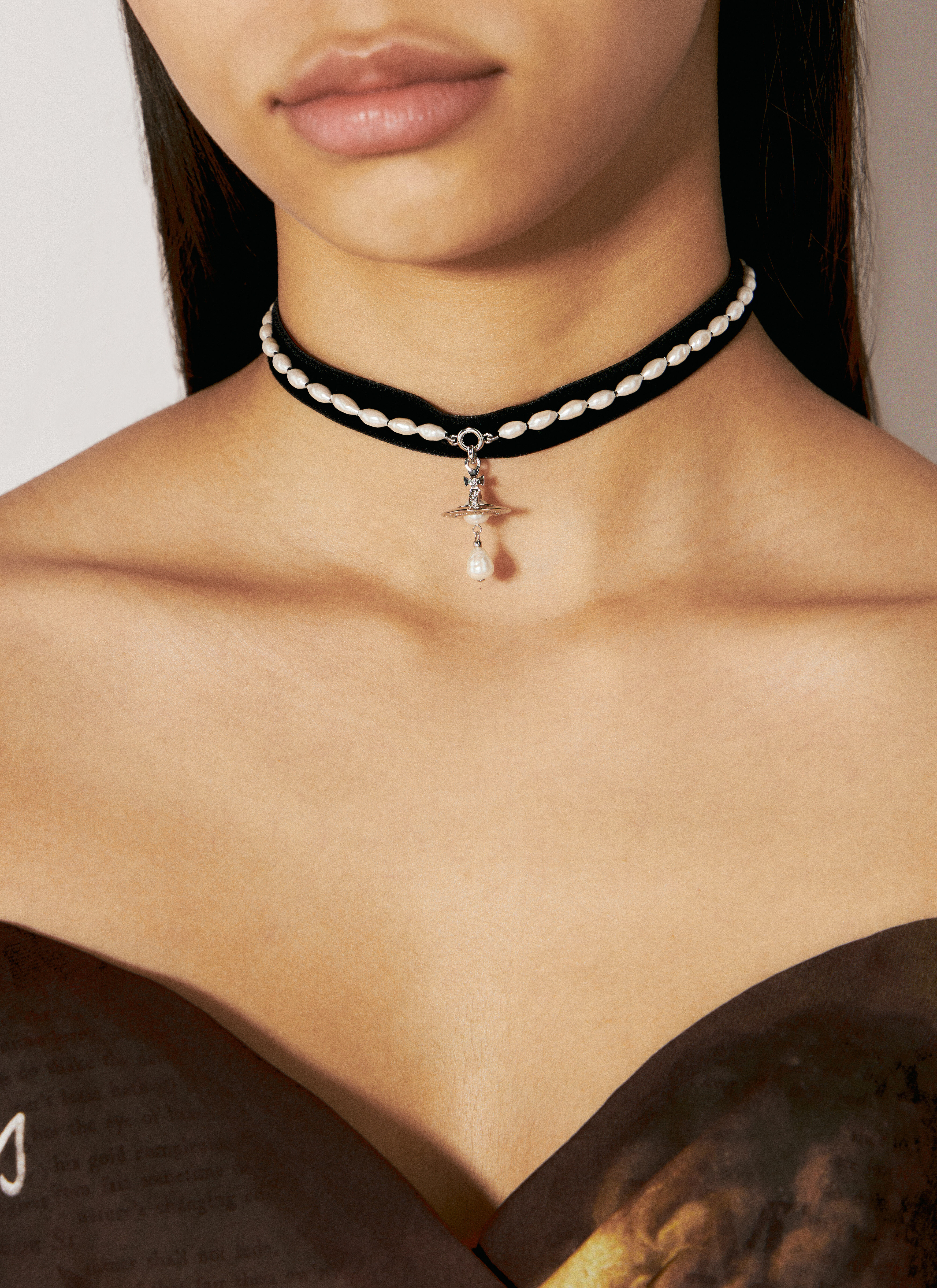 Vivienne Westwood Women's Aleksa Choker Necklace in Silver | LN-CC®