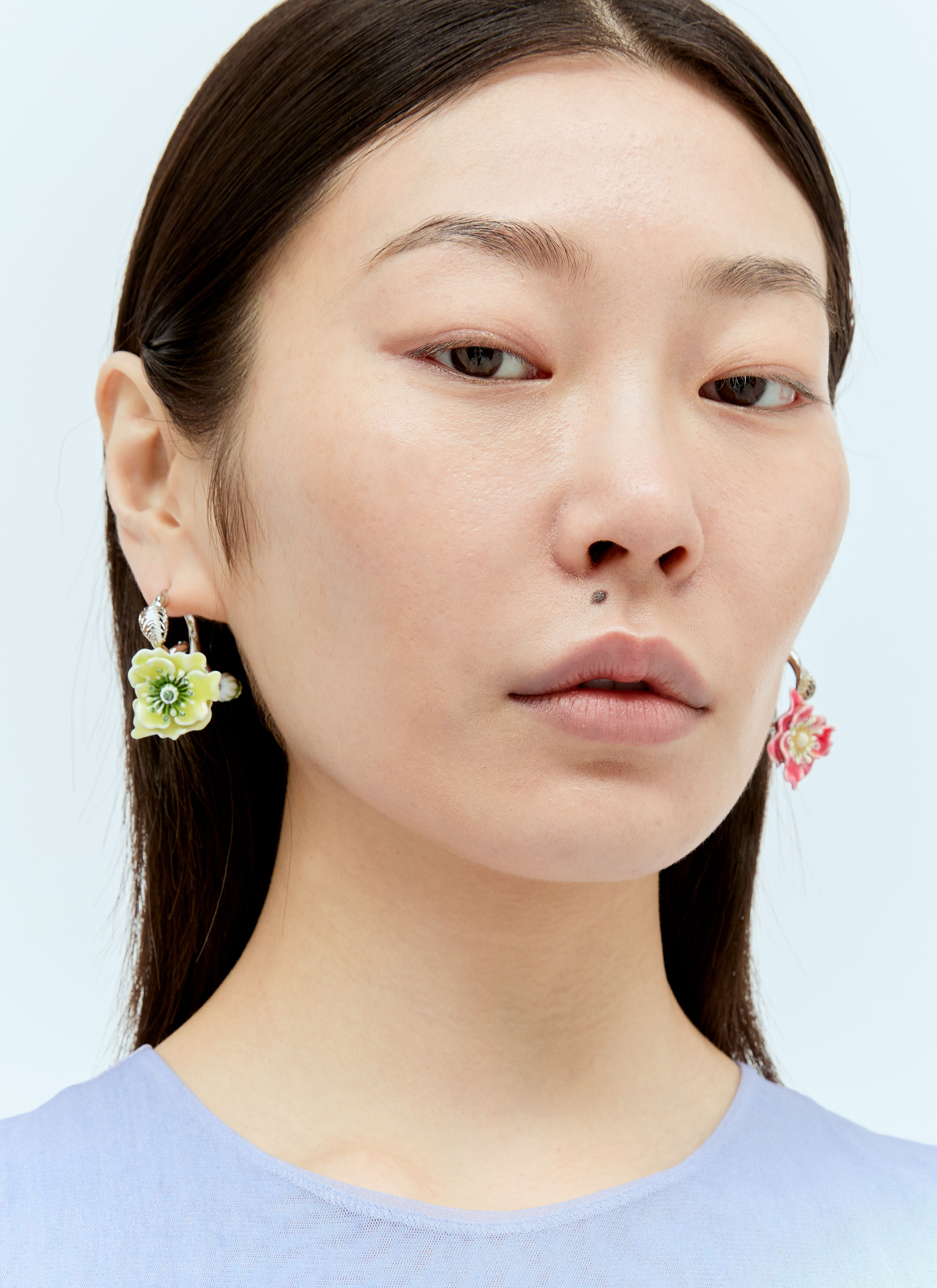 Rabanne Flower Earrings Gold pac0255025