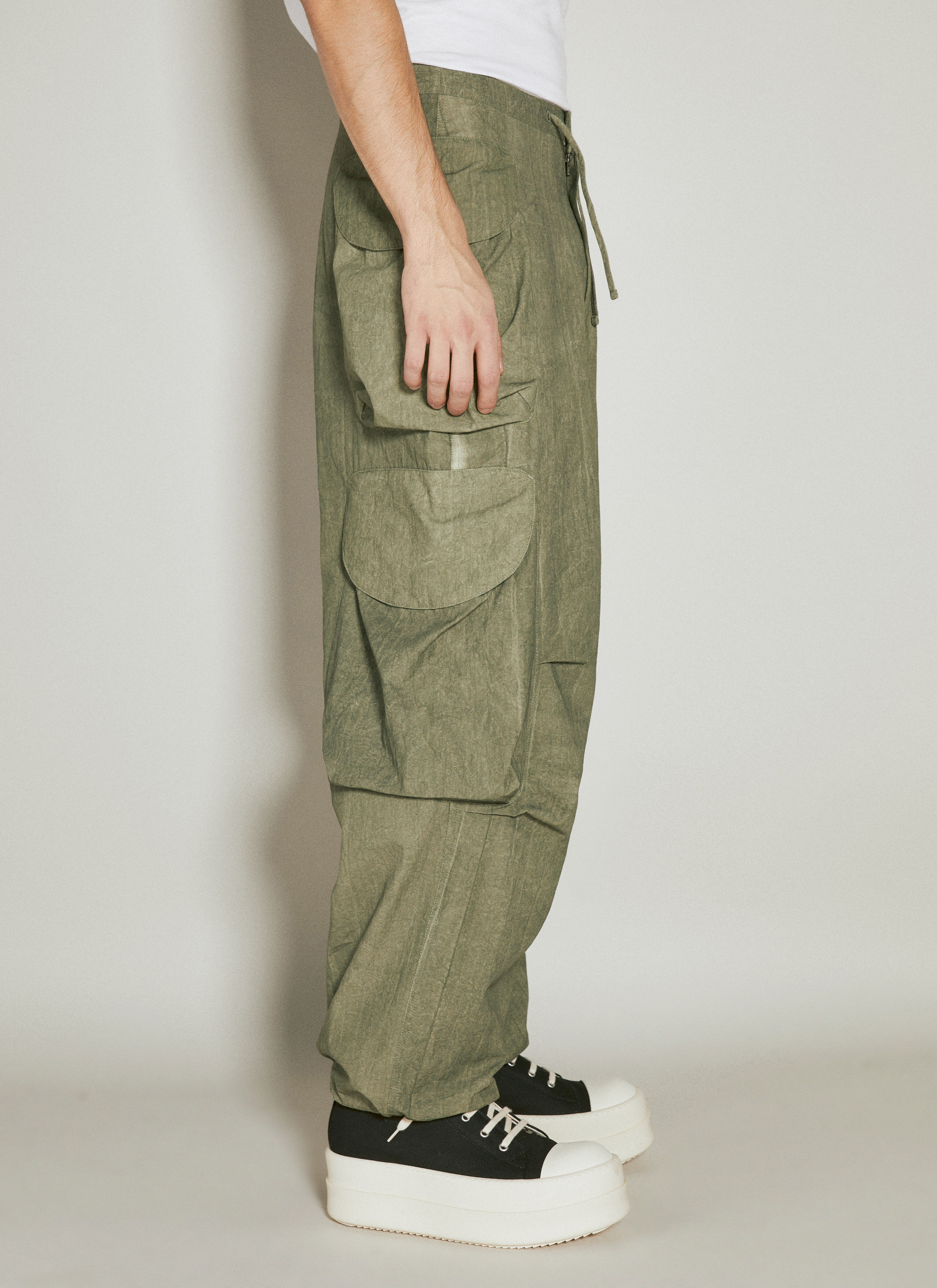 Entire Studios Men's Gocar Cargo Pants in Green | LN-CC®