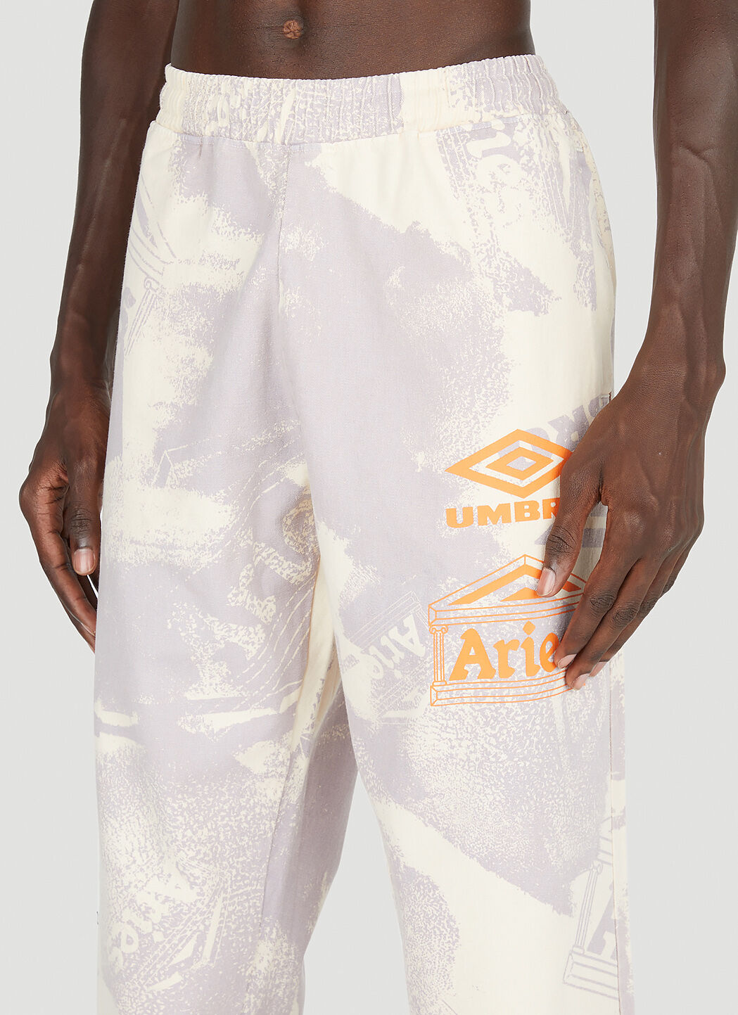 Aries x Umbro Pro 64 Trackpants in Beige | LN-CC®