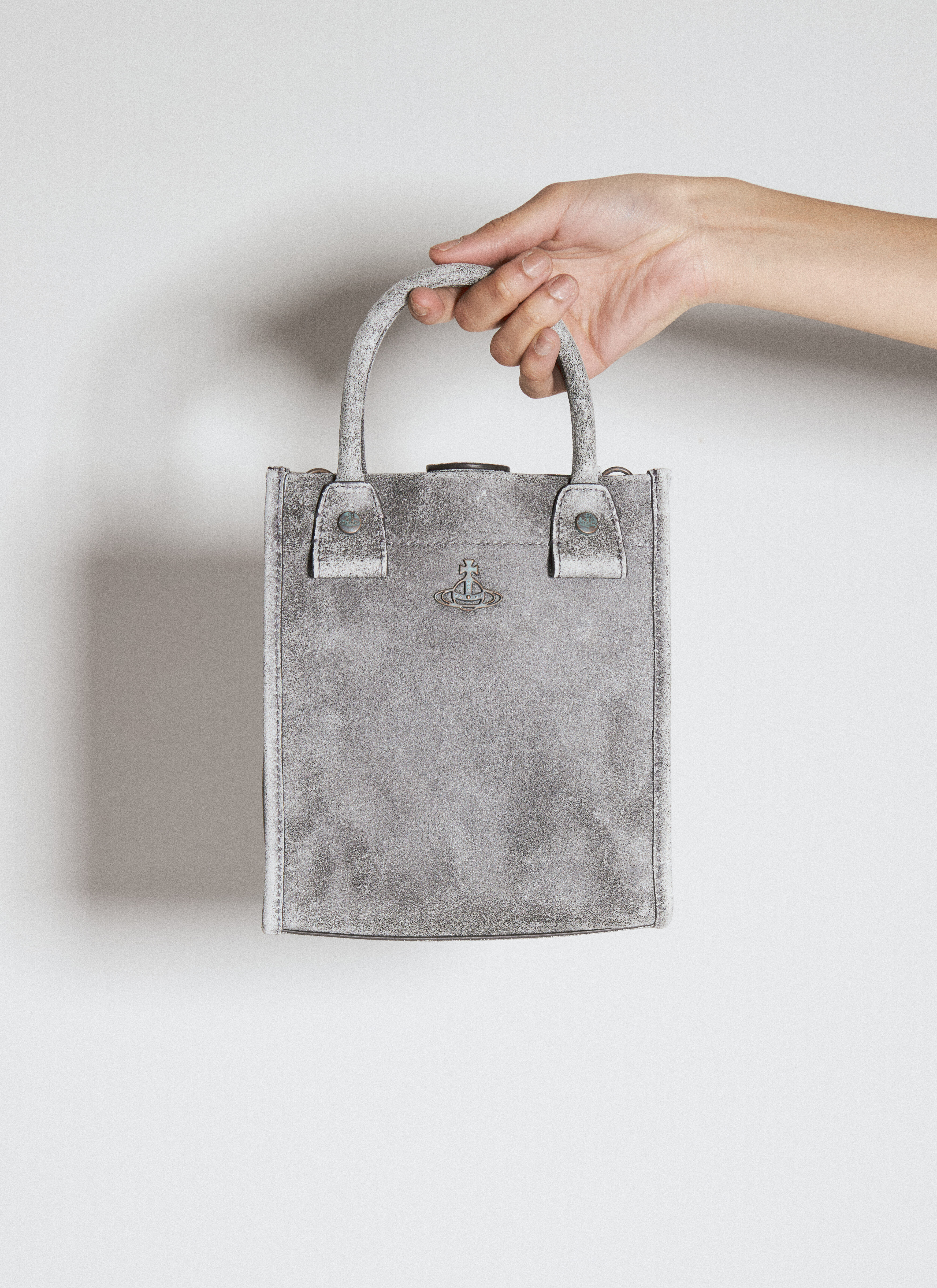 Vivienne Westwood women's bags sale | Shop online at THEBS [iKRIX]