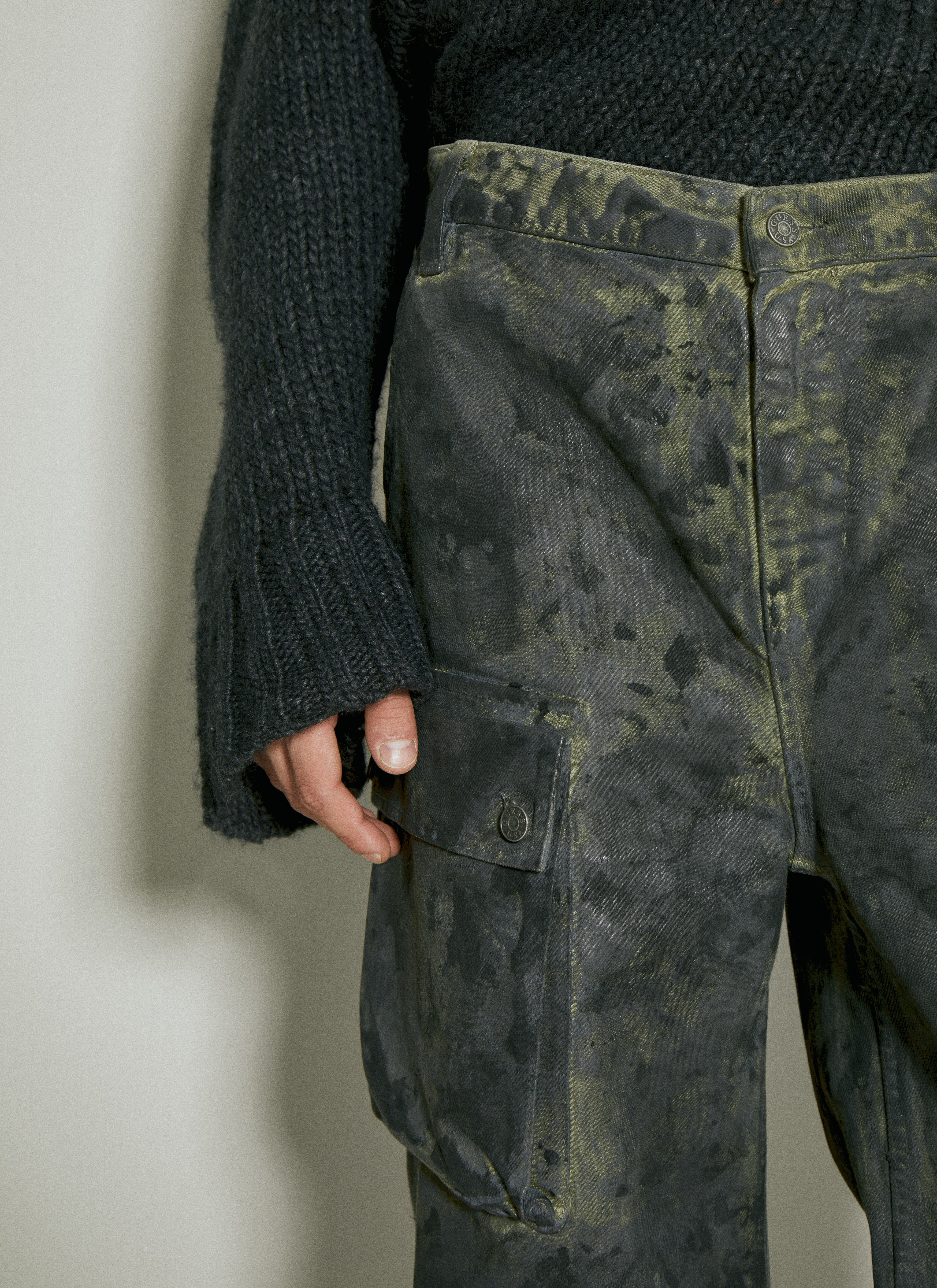 Guess USA Men's Combat Cargo Pants in Green | LN-CC®