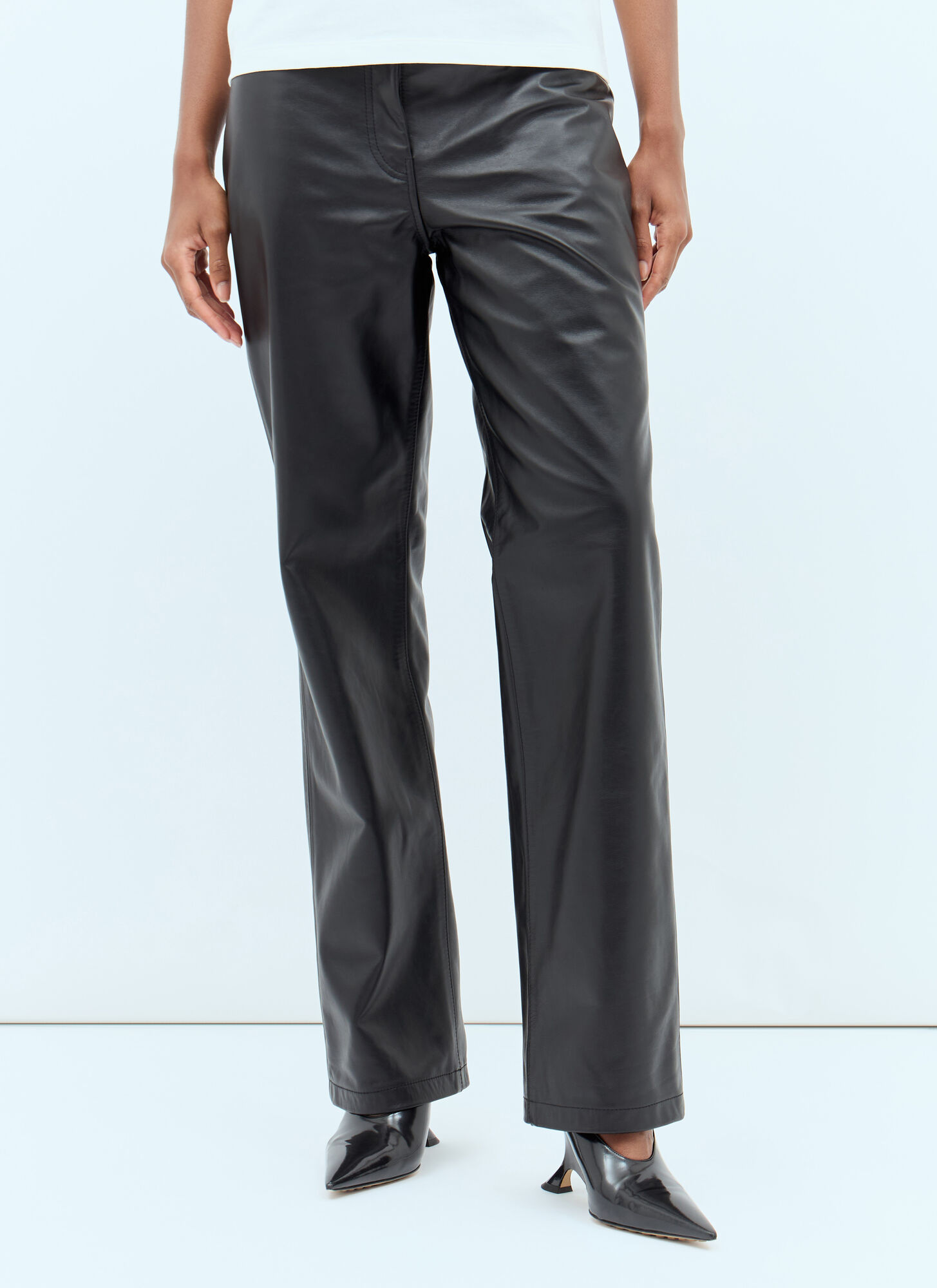 Totême Straight Leather Pants In Black