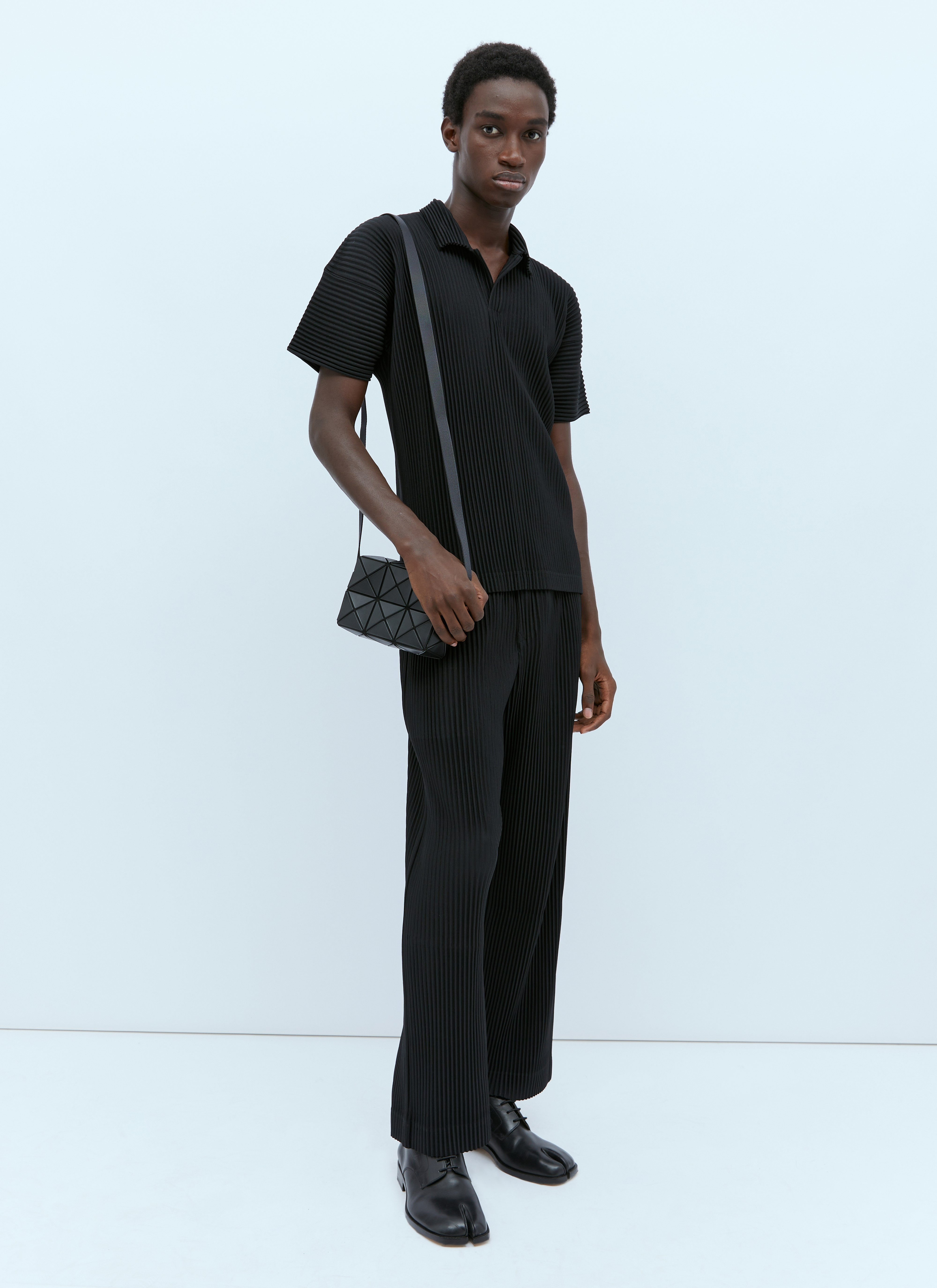 Homme Plissé Issey Miyake Men's' MC August Pleated Knit Pants in Black |  LN-CC®