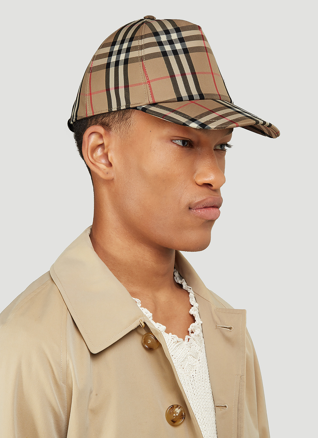 Burberry Trucker Cap in Beige | LN-CC