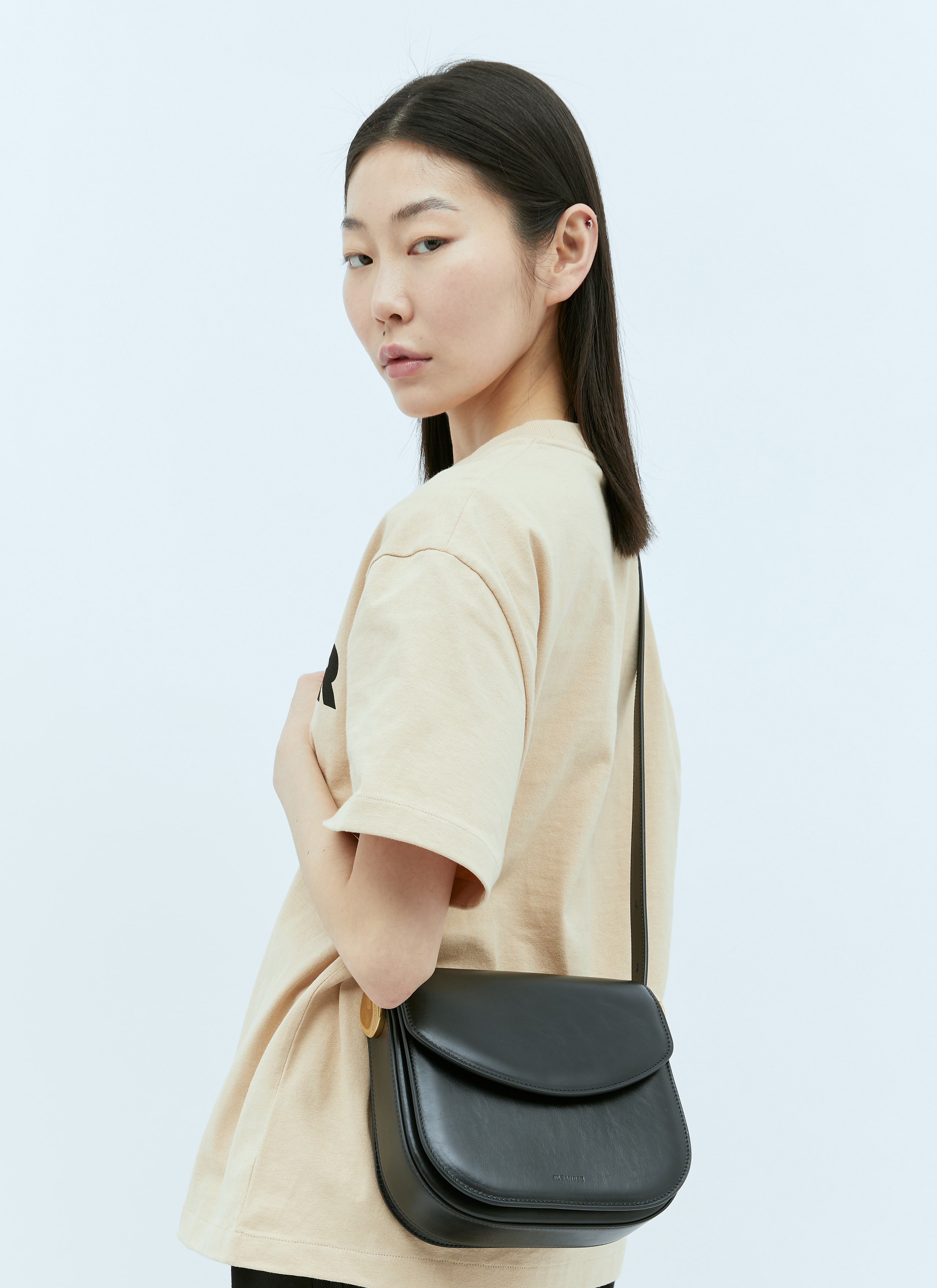 Jil Sander Medium Coin Shoulder Bag in Black | LN-CC®