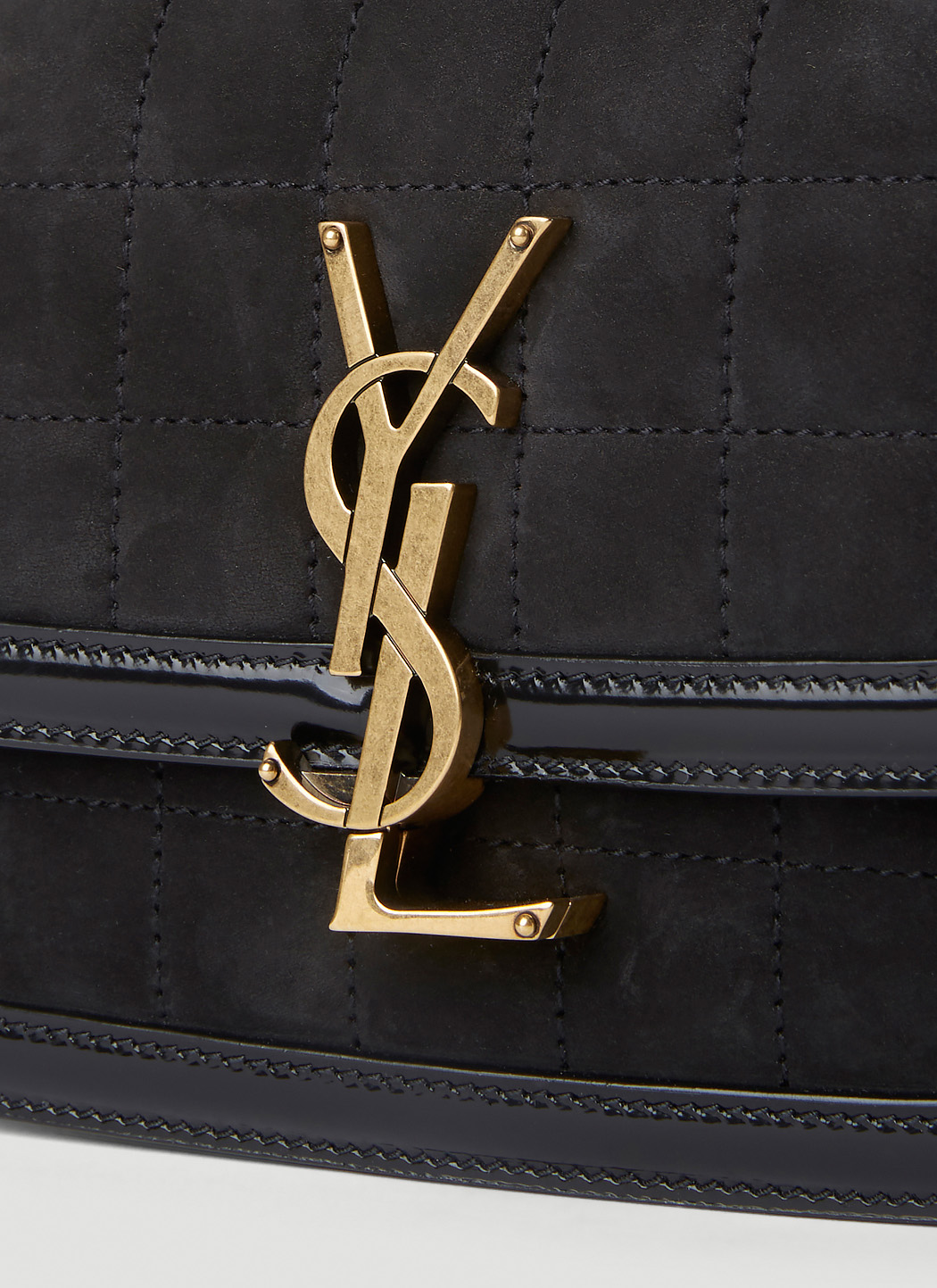 Saint laurent logo discount plaque quilted shoulder bag