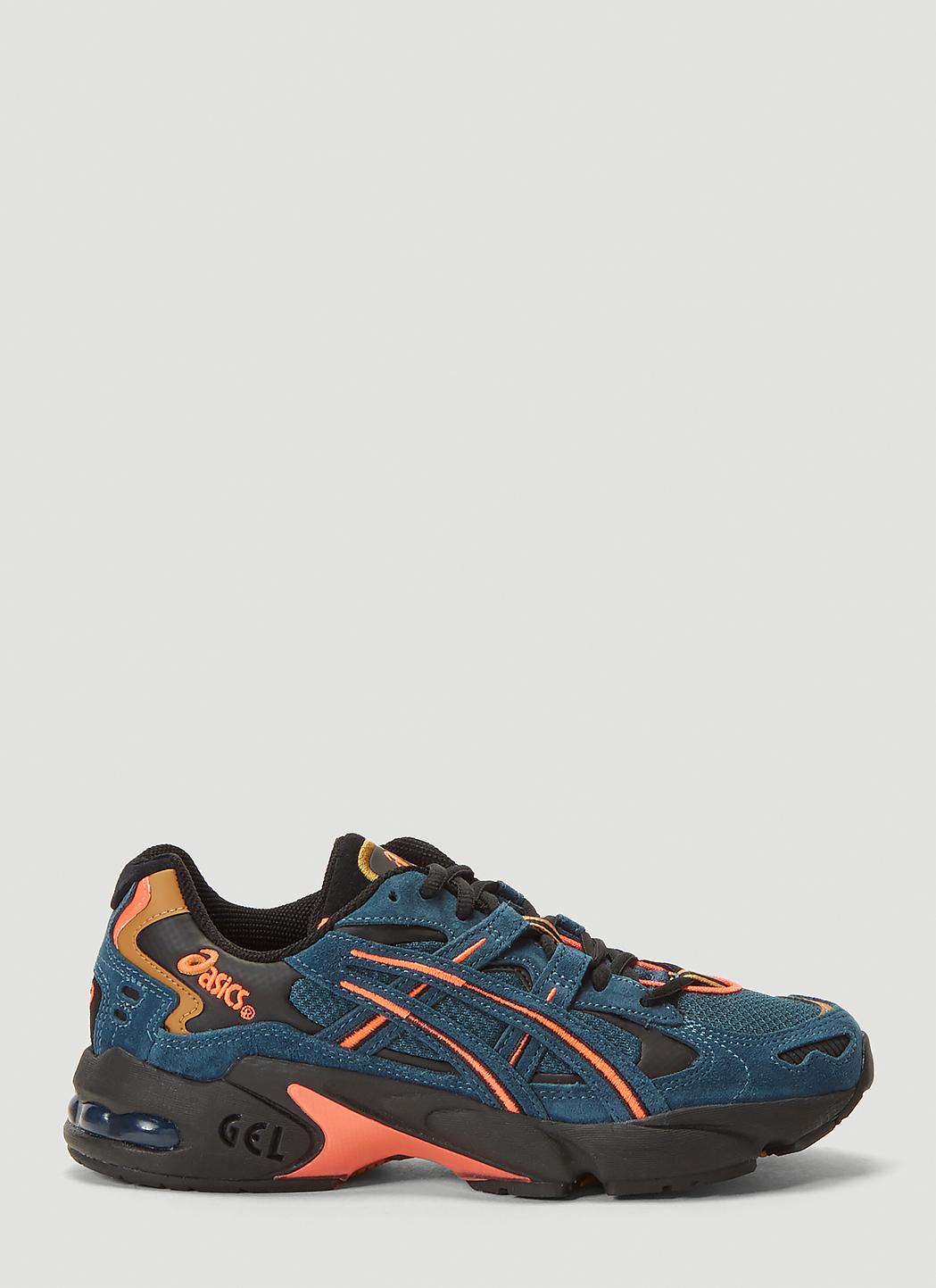 Kayano og 5 online