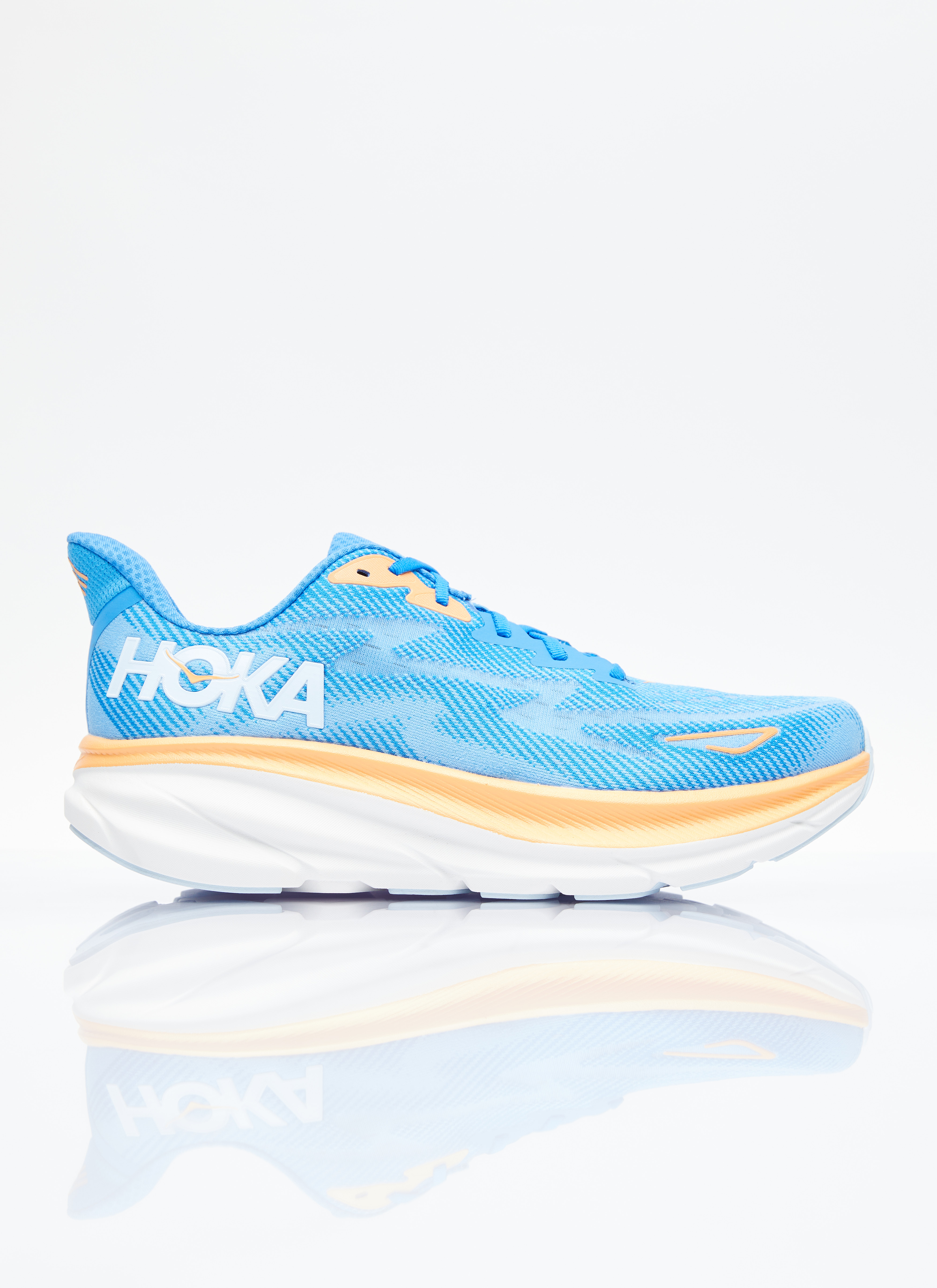 HOKA Men's' Clifton 9 Sneakers in Blue | LN-CC®