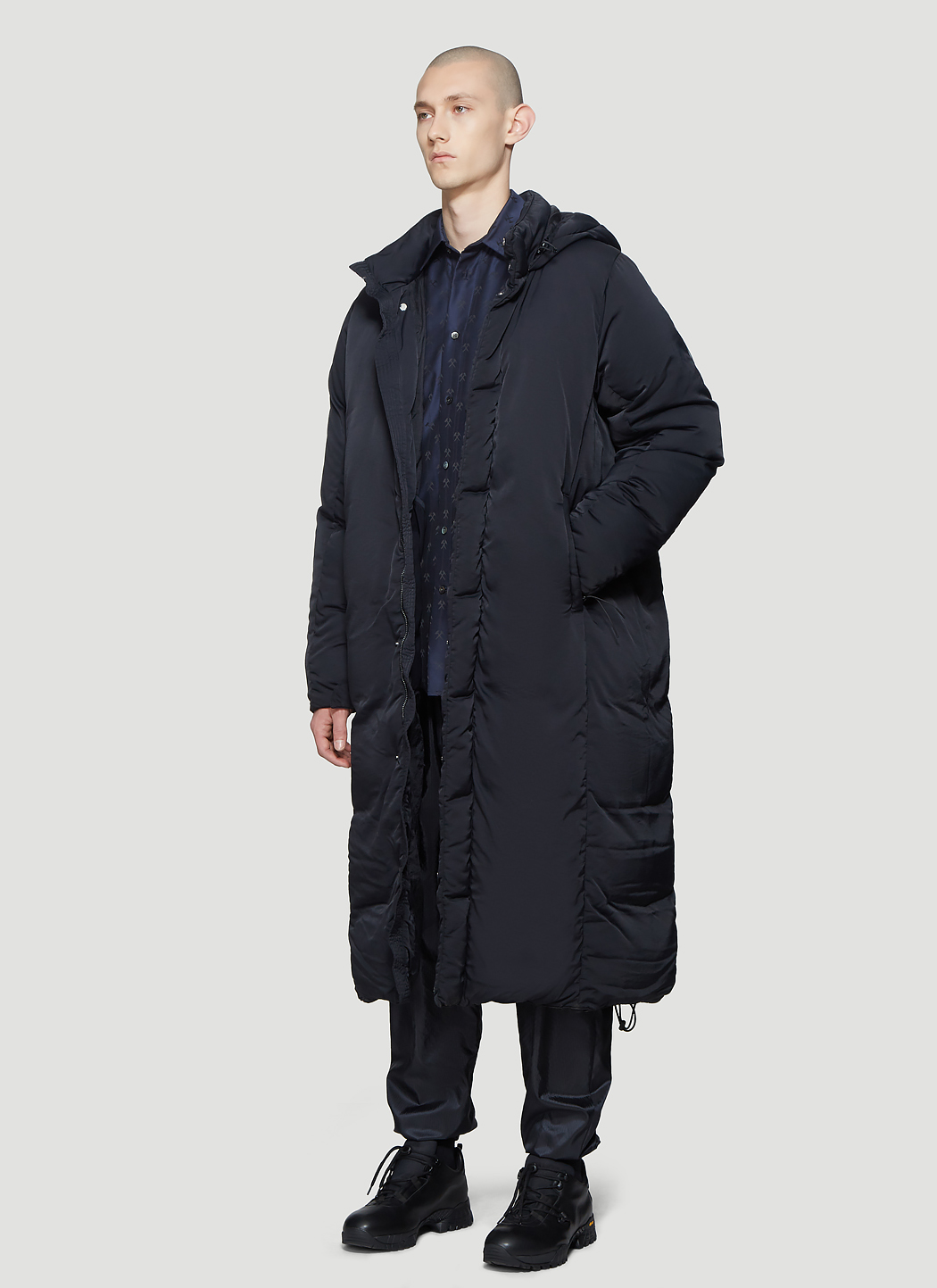 1017 ALYX 9SM Hooded Puffer Coat in Black | LN-CC